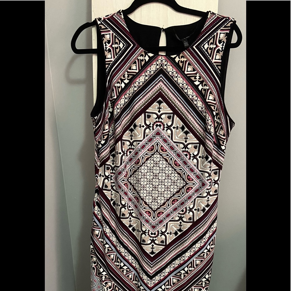 White House Black market dress. Size large.